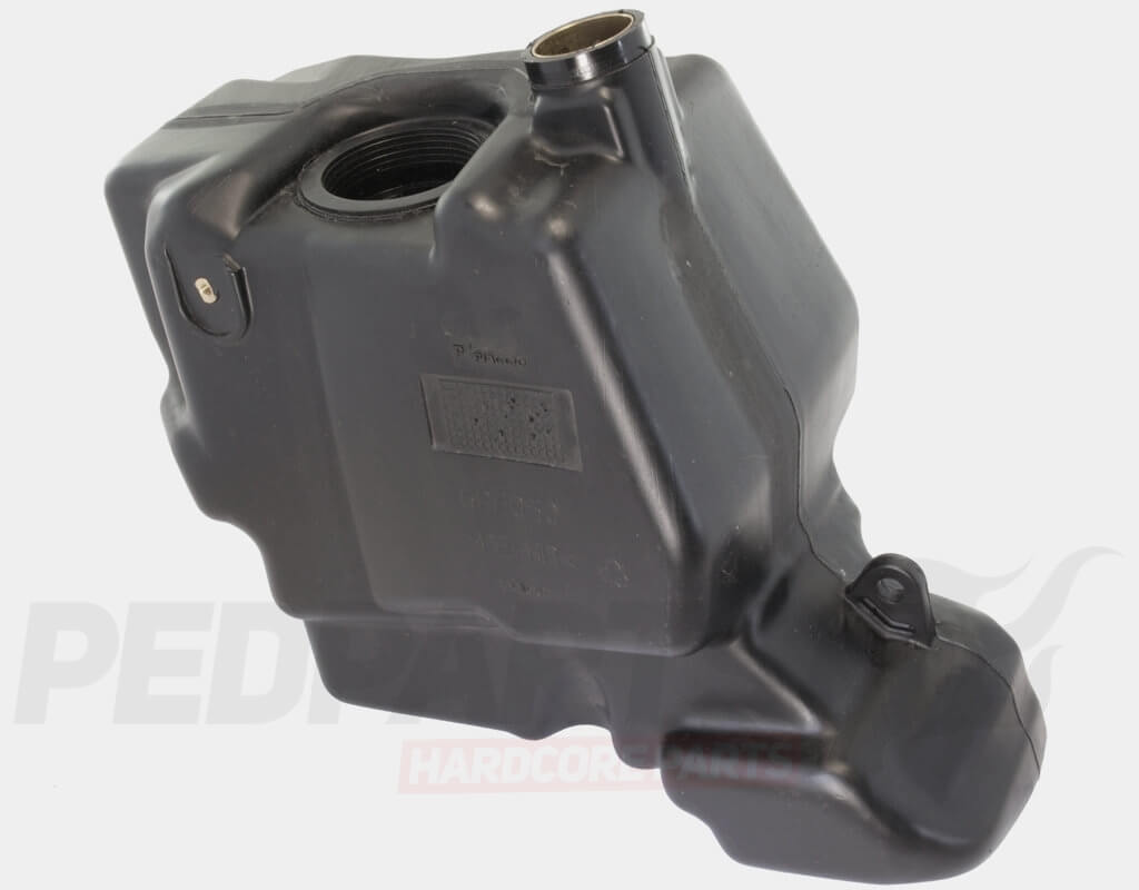 thumbnail image 2 of Genuine Piaggio Complete Air Filter – Gilera Runner / Nexus (871804) 2 of 6